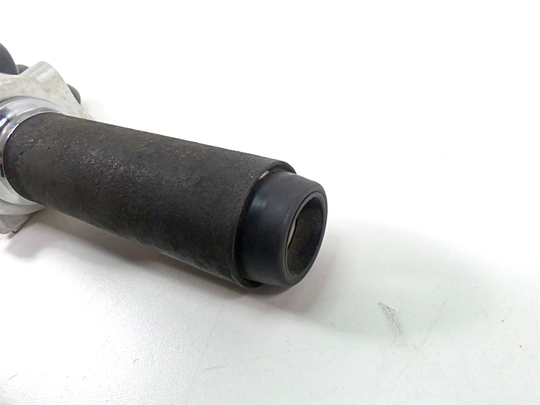 2007 Honda VTX1800 T2 Right Hand Control Switch + Grip Set 35013-MCH-010 {{ shop.shopifyCountryName }} - Mototech271