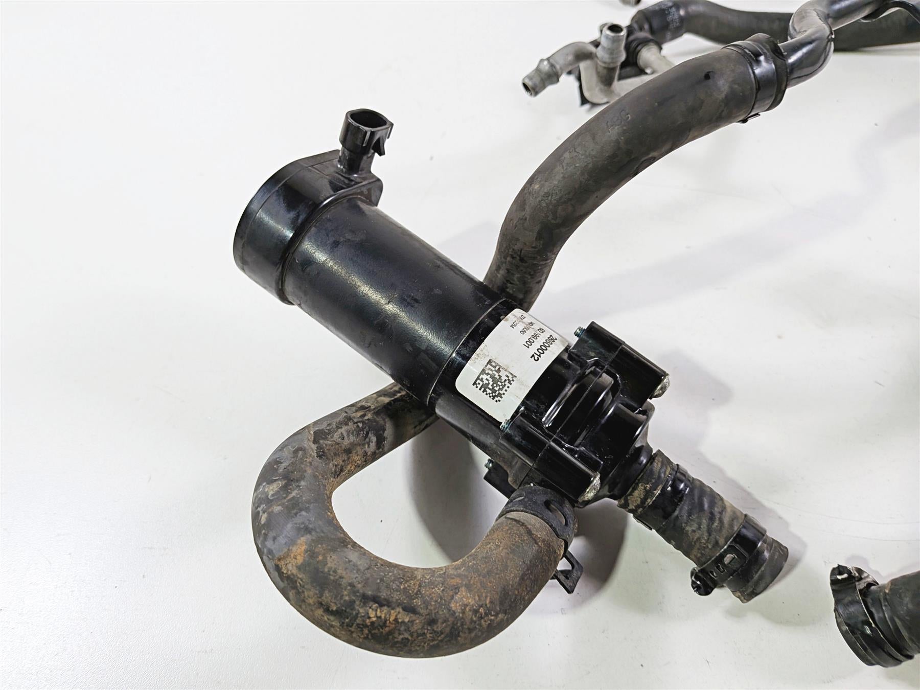 2014 Harley Touring FLHTK Electra Glide Water Pump + Mount & Lines 26800107-Mototech271