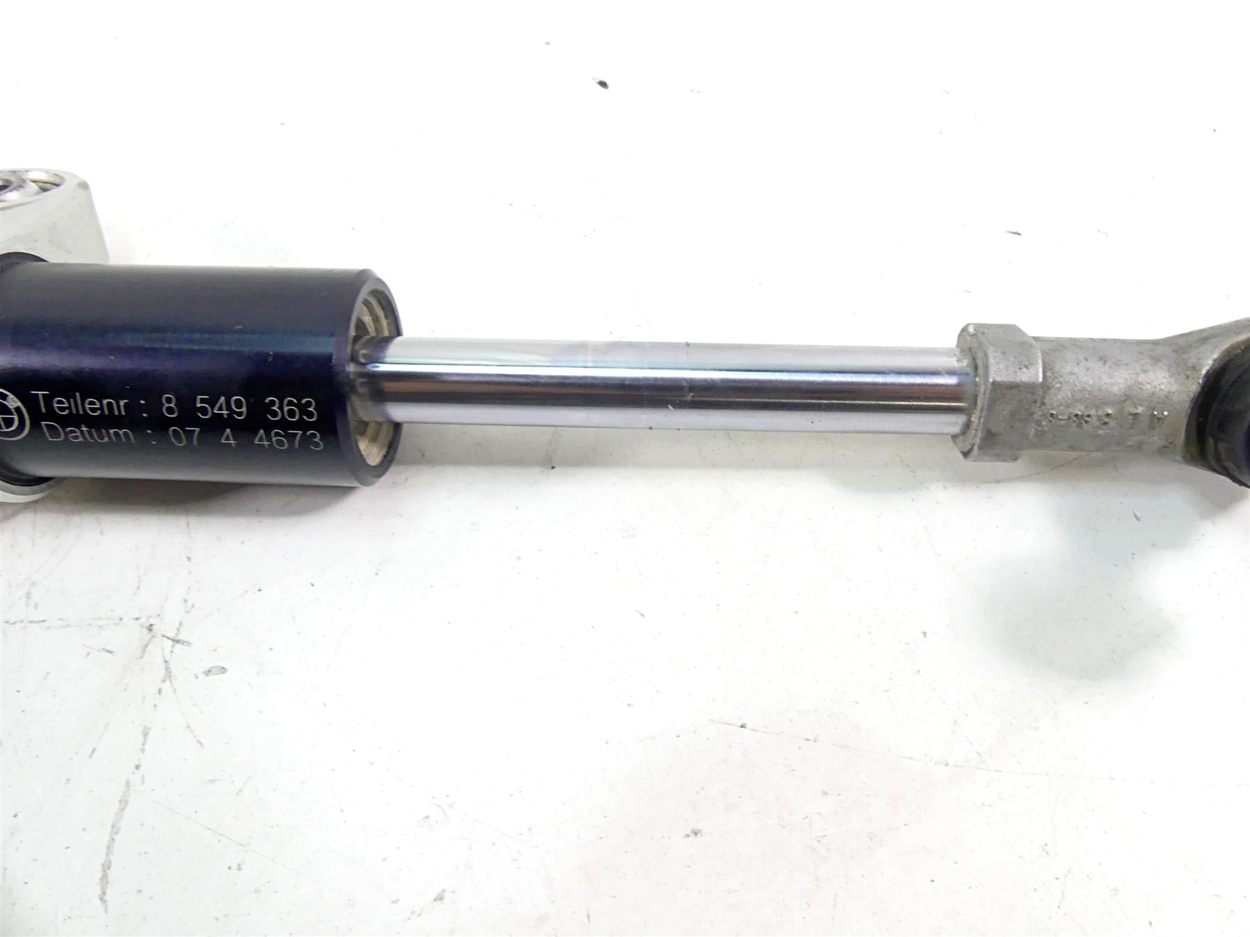 2015 BMW R1200GS GSW K50 Steering Damper & Mounts 32768549363 {{ shop.shopifyCountryName }} - Mototech271