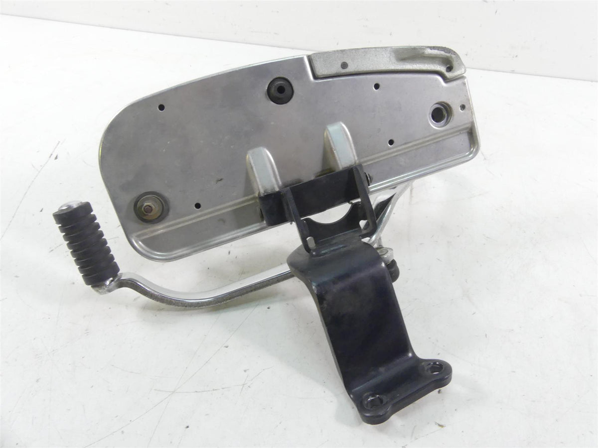 2002 Yamaha XVS1100 V-Star Left Footboard Floor Board + Shifter 5KS-27410-00-00 {{ shop.shopifyCountryName }} - Mototech271