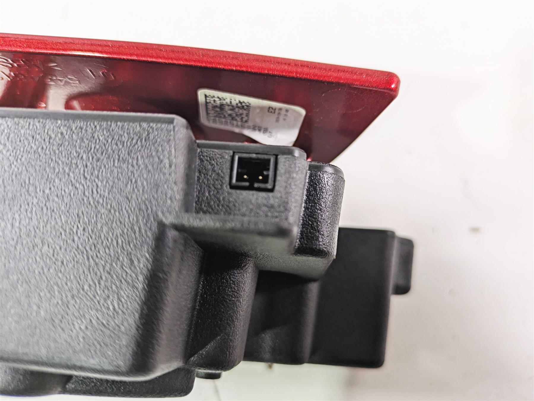 2019 Indian Chieftain Limited Right Saddlebag Lock Unit Module 4017838 {{ shop.shopifyCountryName }} - Mototech271
