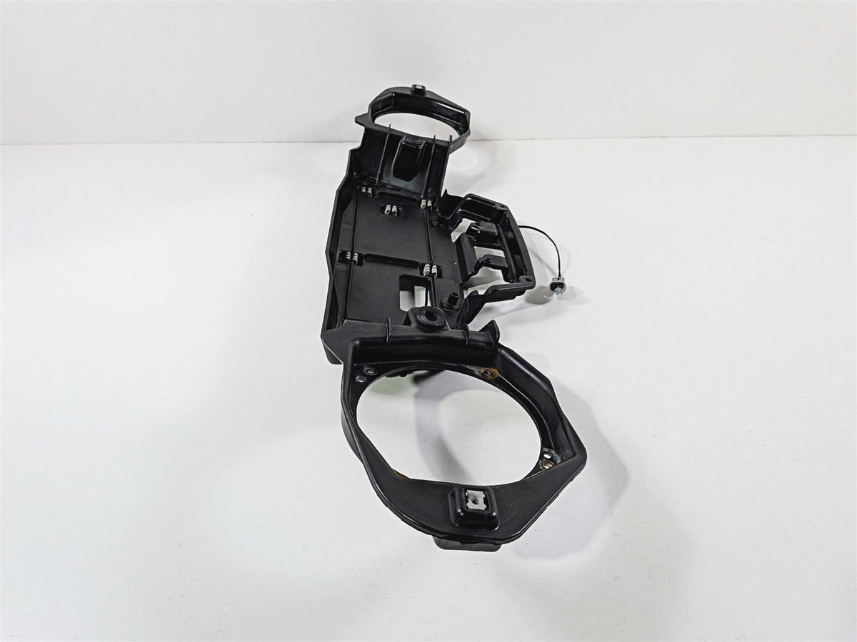 2016 Victory Cross Country Dash Panel & Speaker Mount Cover 5437065 {{ shop.shopifyCountryName }} - Mototech271