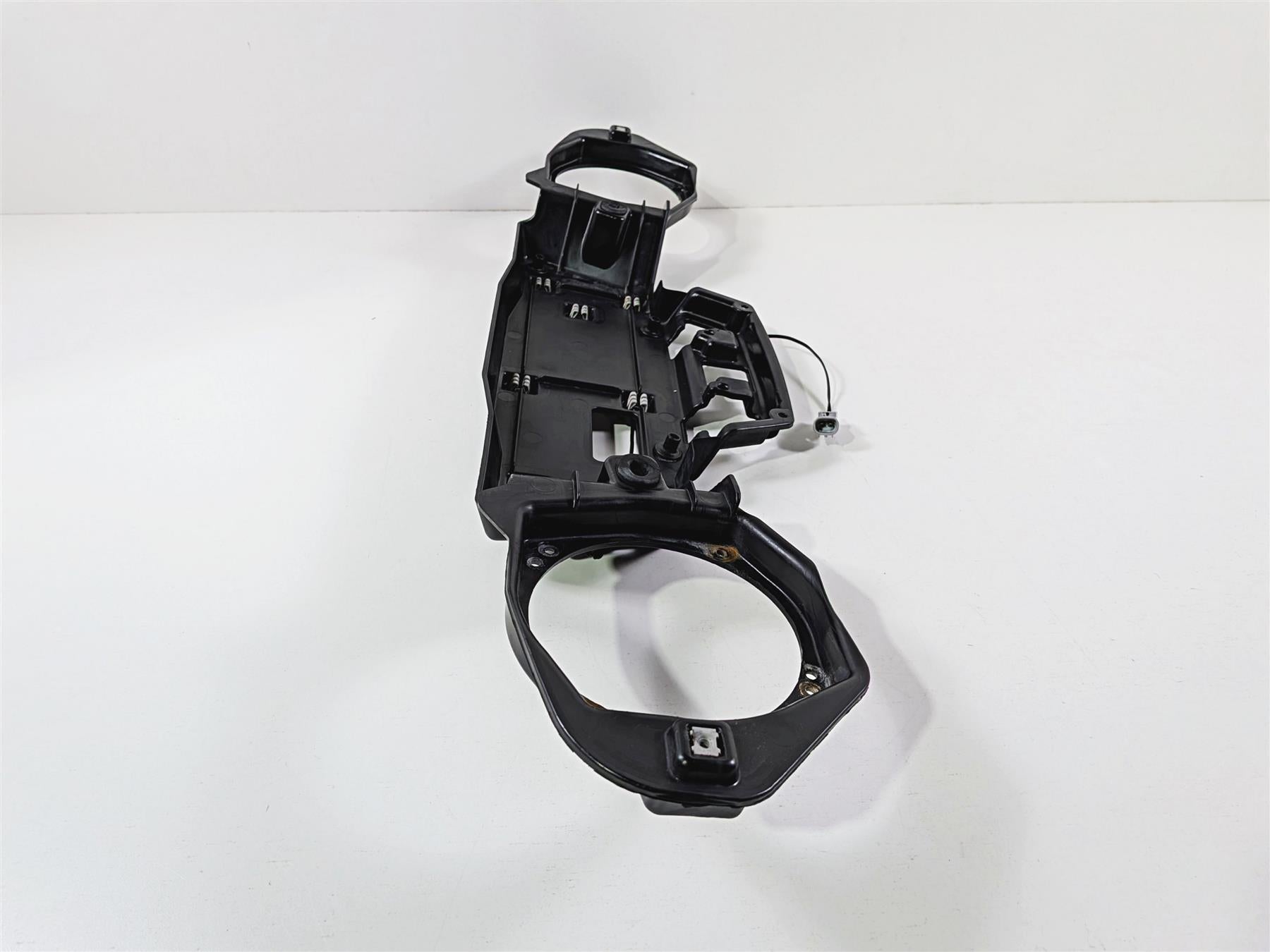 2016 Victory Cross Country Dash Panel & Speaker Mount Cover 5437065 {{ shop.shopifyCountryName }} - Mototech271