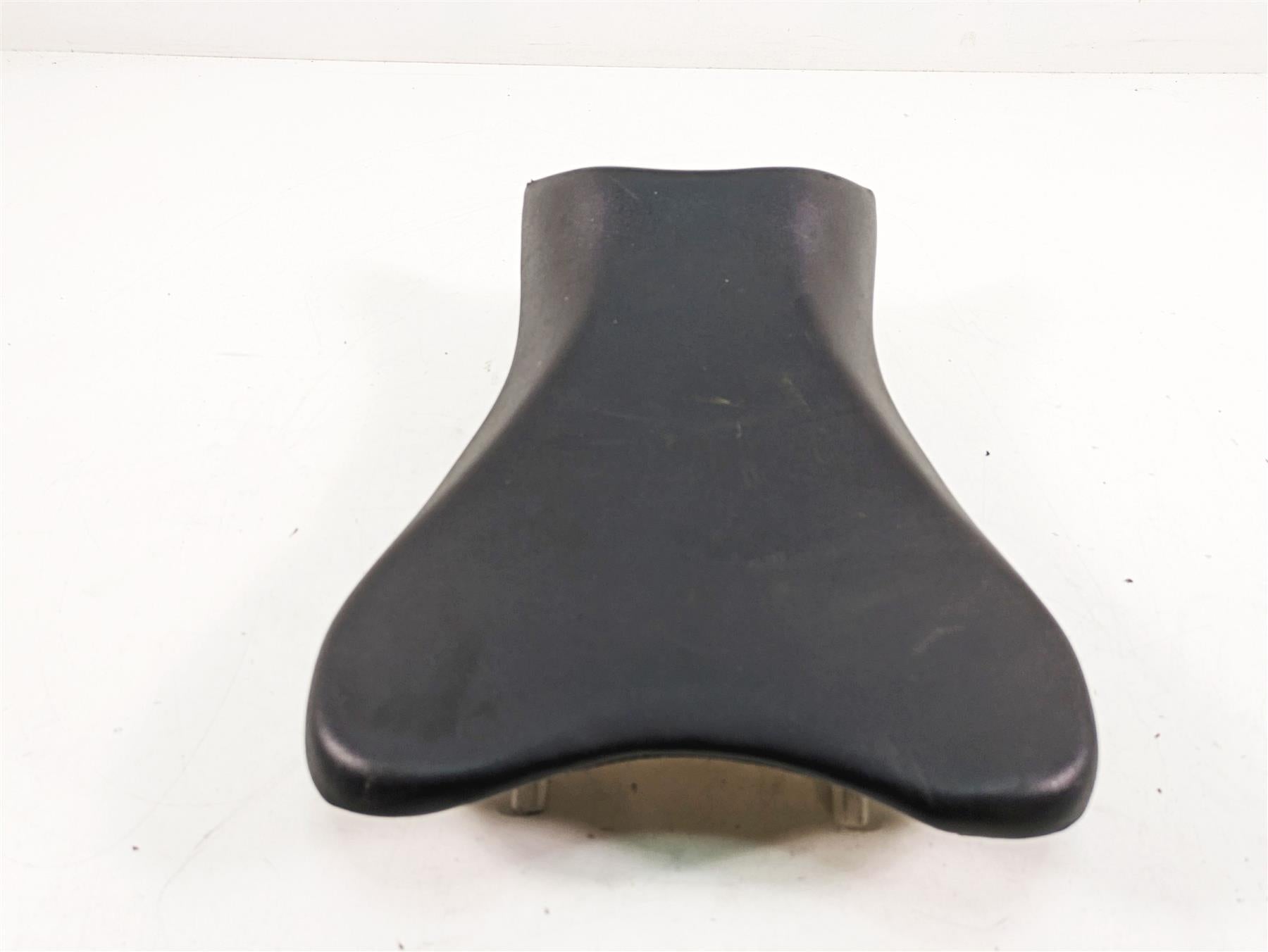 2009 Suzuki GSXR750 K9 Front Rider Seat Saddle - Read 45100-37H00-6BY {{ shop.shopifyCountryName }} - Mototech271
