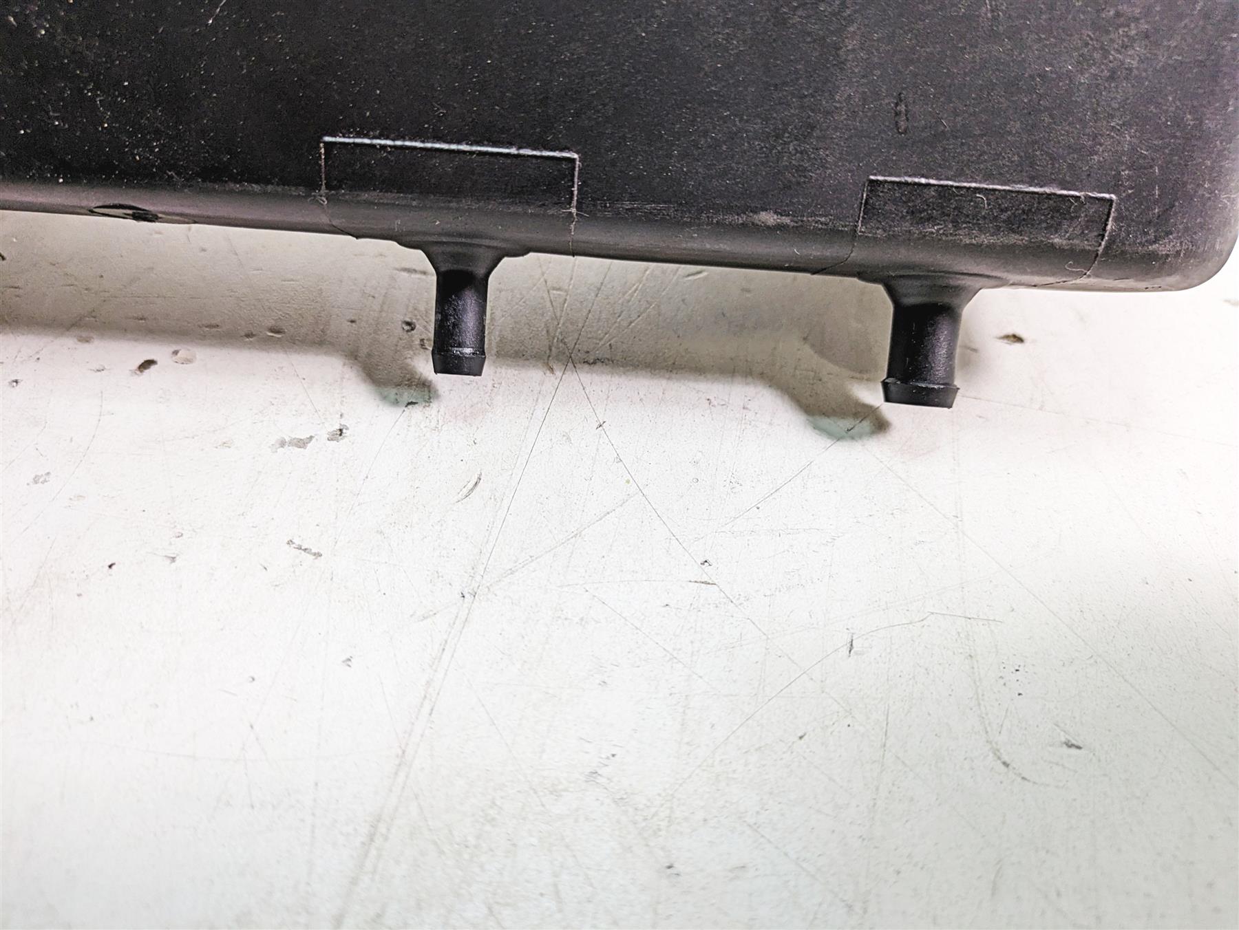 2007 Harley Sportster XL1200 C Oil Tank Reservoir & Dipstick Set 62888-04 {{ shop.shopifyCountryName }} - Mototech271