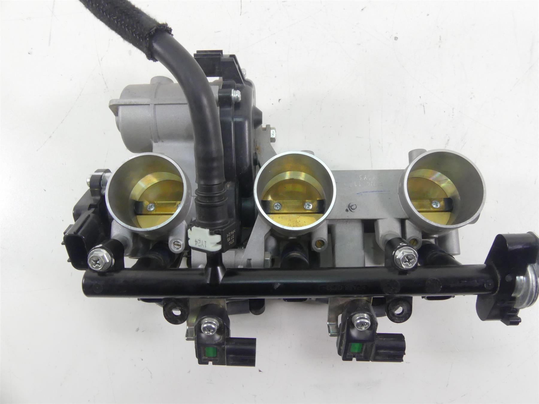 2022 Yamaha MT09 FZ09 Mikuni Throttle Body Fuel Injection Assy B7N-13750-11-00 {{ shop.shopifyCountryName }} - Mototech271