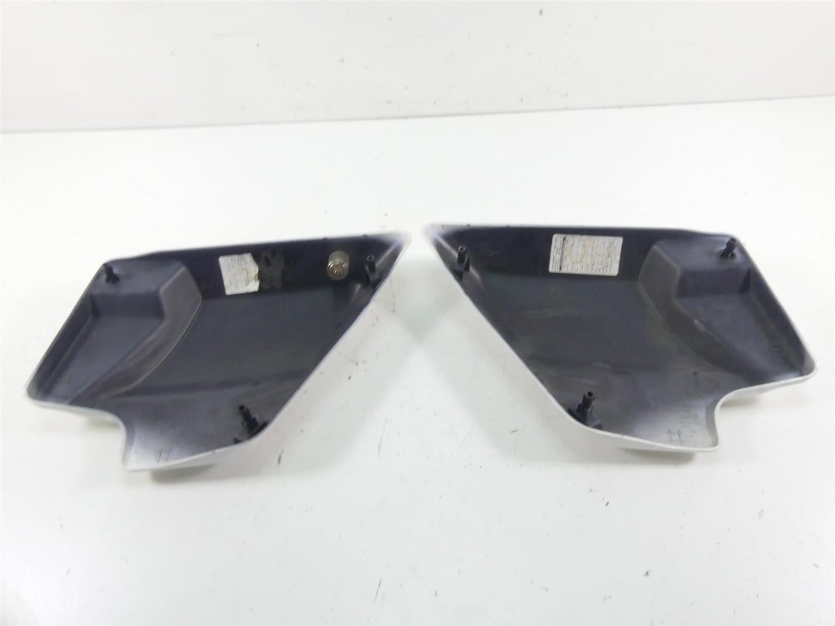 2010 Harley Touring FLHRC Road King Side Cover White Ice Pearl 66250-09 {{ shop.shopifyCountryName }} - Mototech271