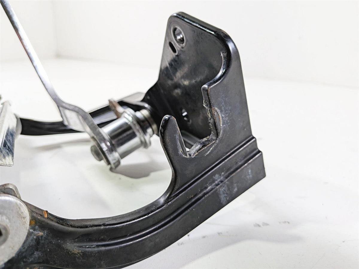 2012 Harley Softail FLSTF Fat Boy Right Front Floorboard Brake Pedal 42431-11 {{ shop.shopifyCountryName }} - Mototech271