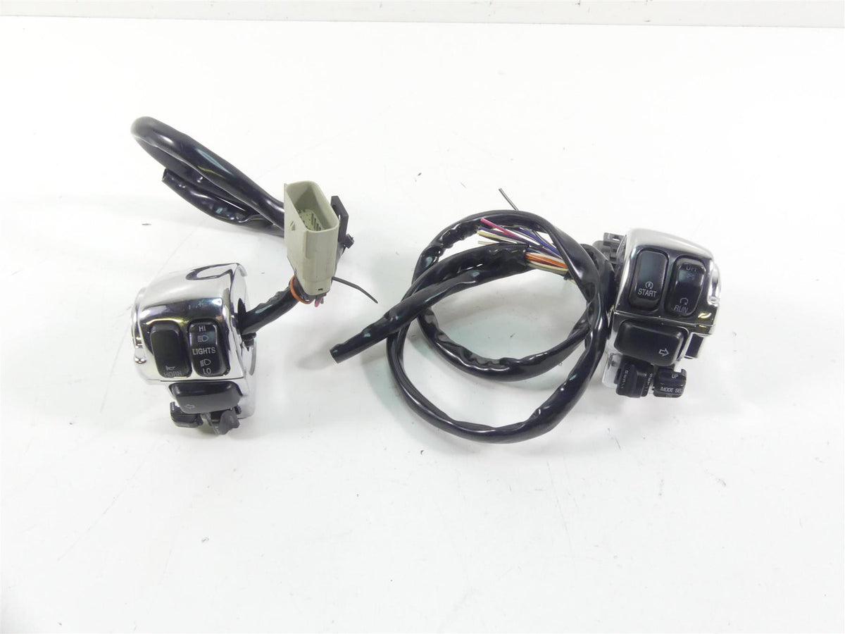 2009 Harley FLHTCU SE4 CVO E-Glide Left Right Chrome Control Switch Set 56866-06 {{ shop.shopifyCountryName }} - Mototech271