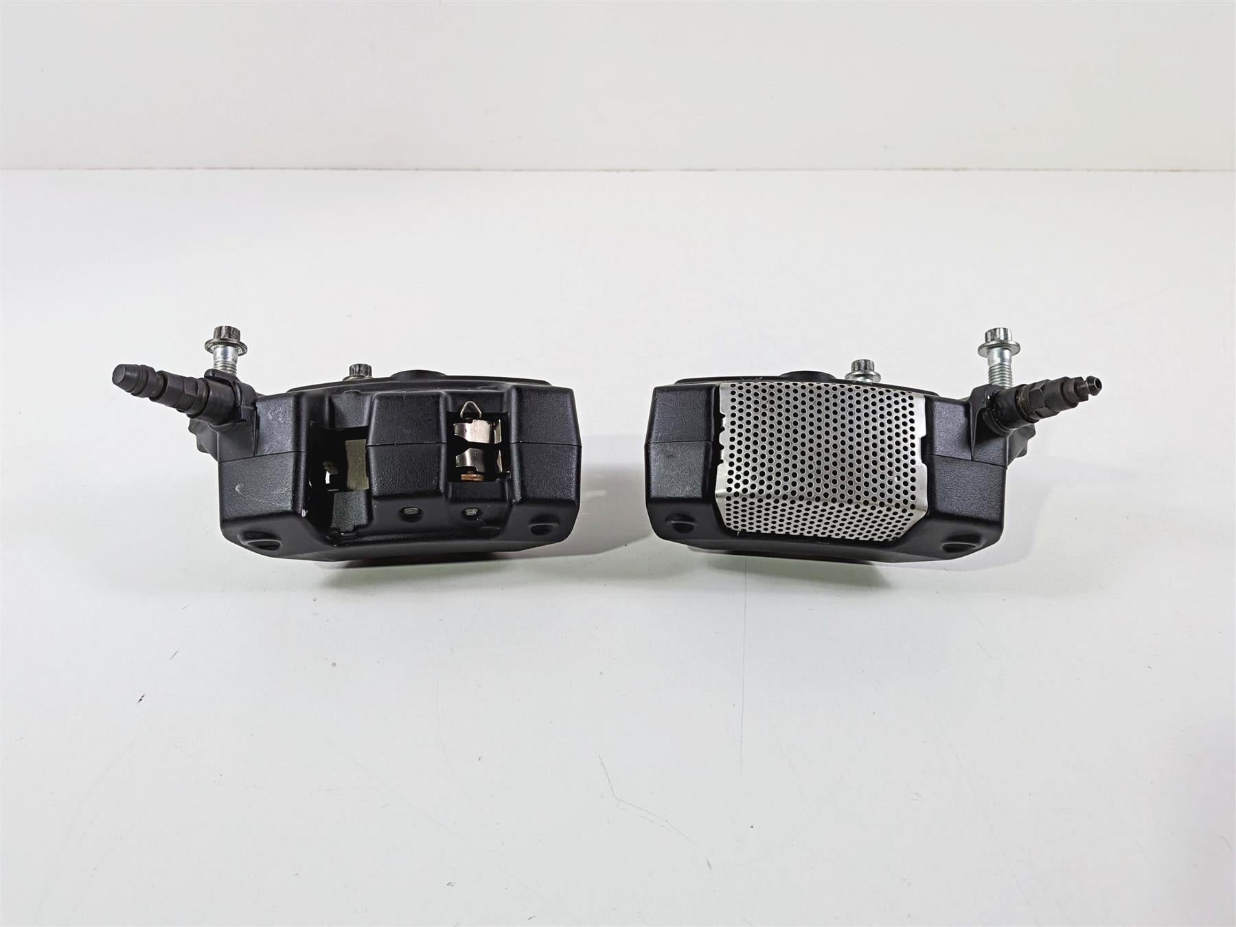2018 Harley FLHTCU Touring Electra Glide Front Brake Calipers 43027-08 44023-08-Mototech271