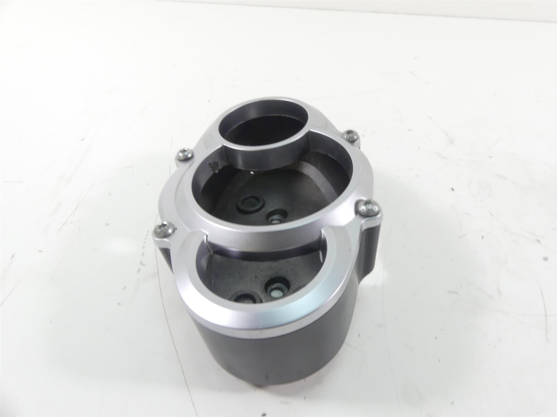 2013 Harley Davidson VRSCF Muscle Speedometer Gauge Cover Housing Bezel 71981-09 {{ shop.shopifyCountryName }} - Mototech271