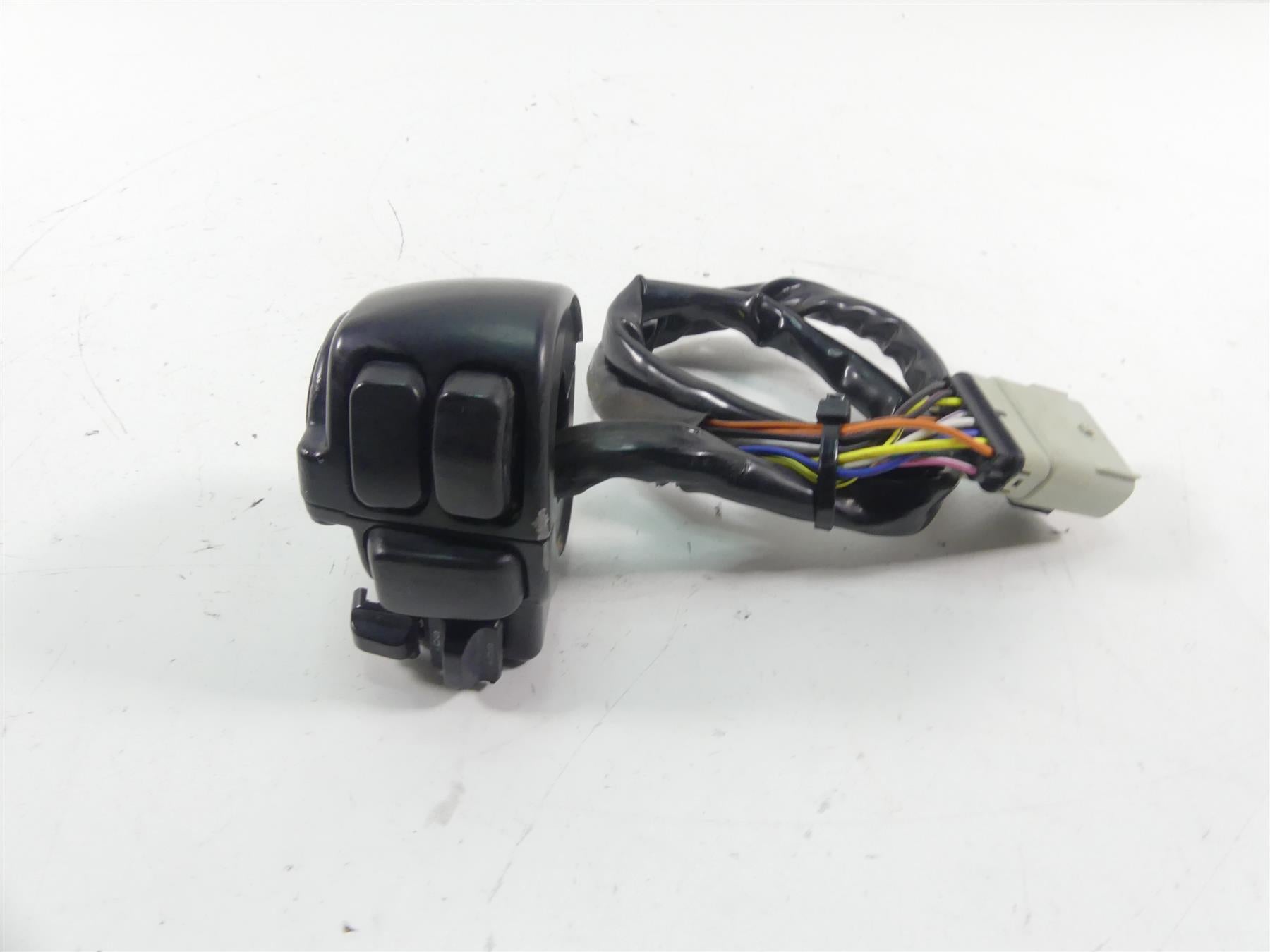 2013 Harley Touring FLHTK Electra Glide Left Hand Control Switch 71682-06A {{ shop.shopifyCountryName }} - Mototech271