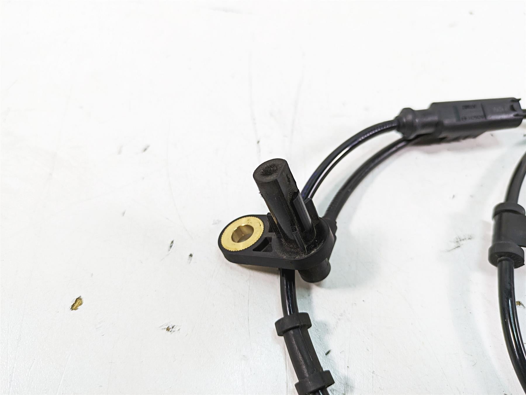 2018 Kawasaki ZX1002 Ninja H2 SX Rear Abs Wheel Speed Sensor 21176-0869 {{ shop.shopifyCountryName }} - Mototech271