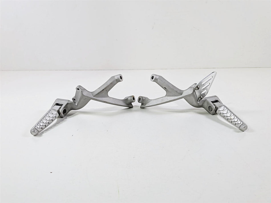 2014 Aprilia RSV4 RR Factory Rear Passenger Foot Peg Rest Set 893996 893997 {{ shop.shopifyCountryName }} - Mototech271