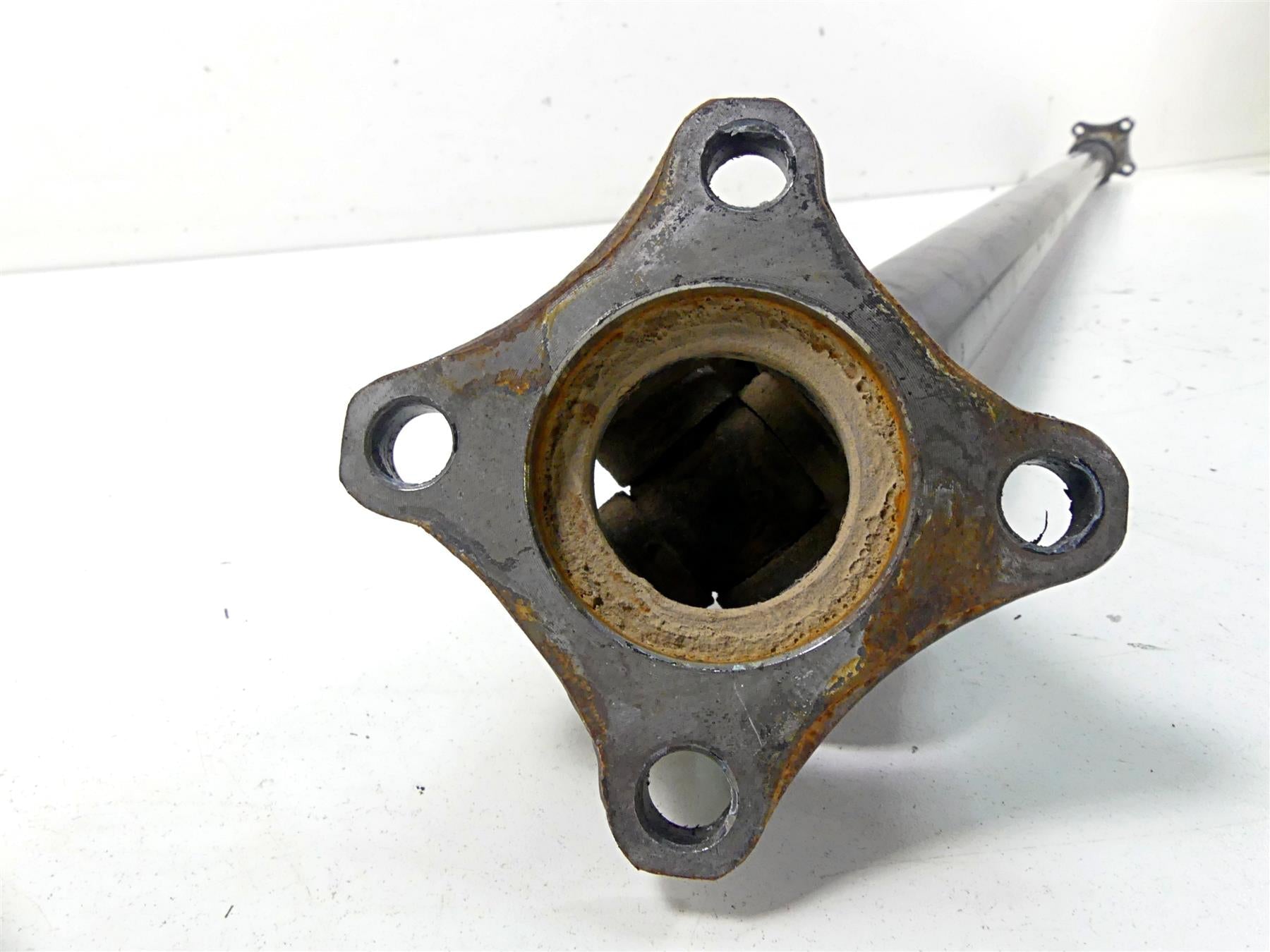 2021 CFMoto Zforce 950 Sport Center Prop Drive Shaft 5BY0-290200-10000 {{ shop.shopifyCountryName }} - Mototech271