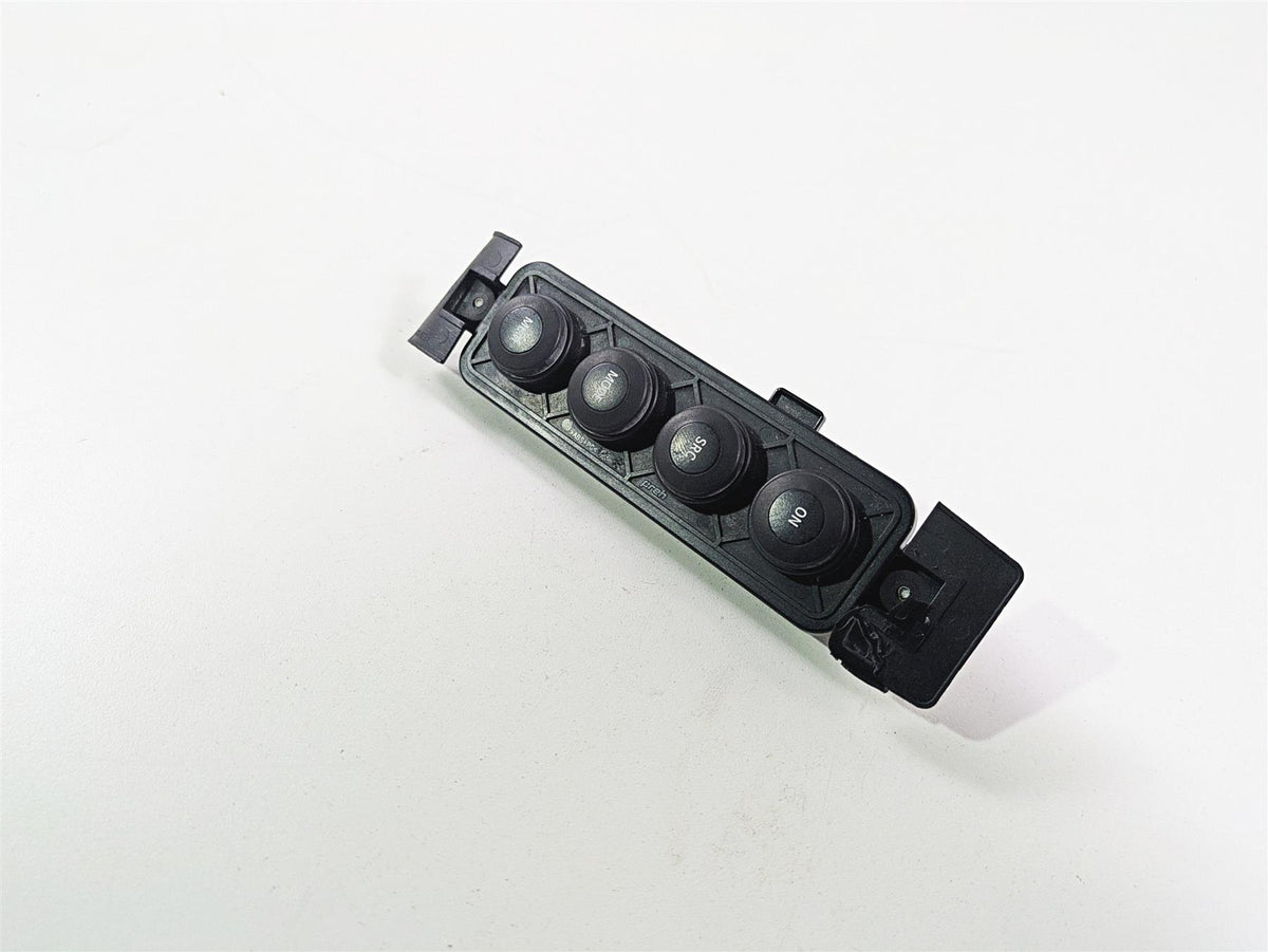 2016 BMW R1200RT K52 Radio Audio Side Control Button Knob Panel 65147727885 {{ shop.shopifyCountryName }} - Mototech271