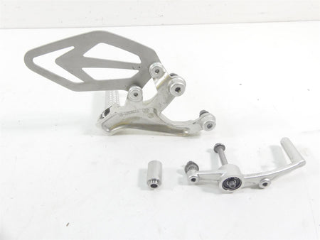 2018 BMW S1000RR K46 Left Front Foot Peg Footpeg Set & Shifter Lever 46717728307 {{ shop.shopifyCountryName }} - Mototech271