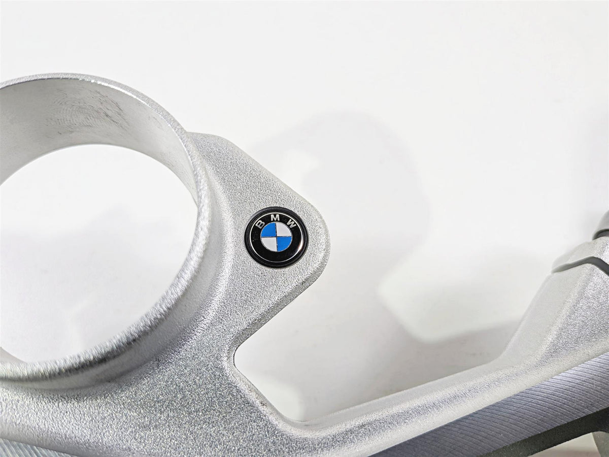 2017 BMW S1000RR K46 Upper Triple Tree Steering Clamp 31428549498 {{ shop.shopifyCountryName }} - Mototech271