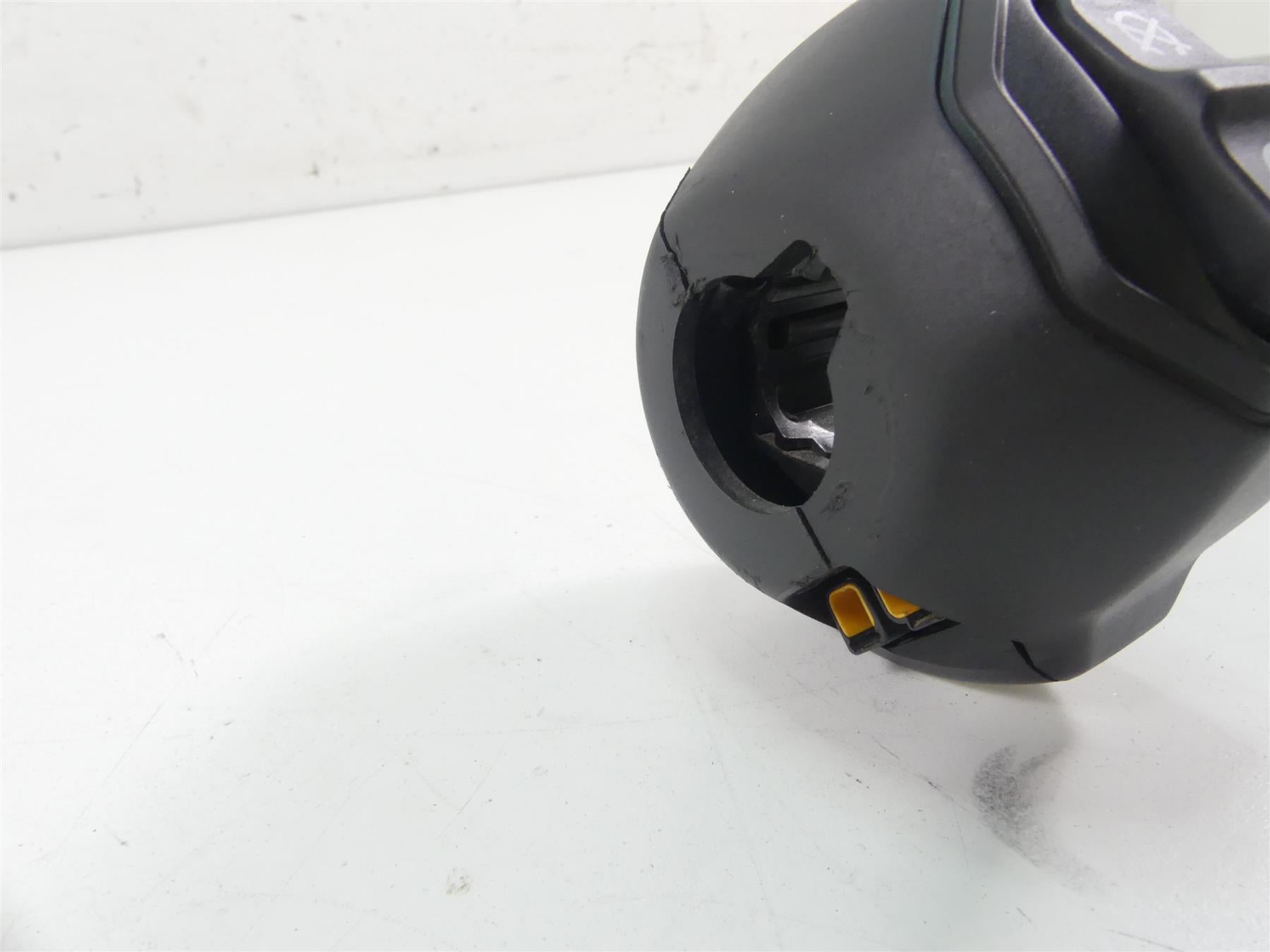 2022 Indian FTR1200 S Right Hand Start Stop Control Switch - Read 2414355 {{ shop.shopifyCountryName }} - Mototech271