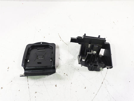2016 Harley FLSTC Softail Heritage Electric Holder Plastic Set 70354-11 {{ shop.shopifyCountryName }} - Mototech271