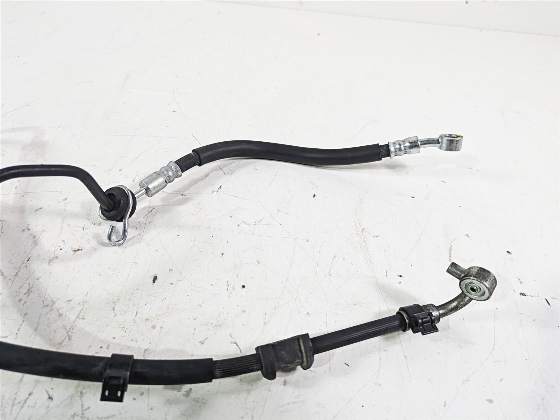 2018 Suzuki GSX1300 R Hayabusa Front Abs Brake Line Hose Set 59400-15H01-000 {{ shop.shopifyCountryName }} - Mototech271