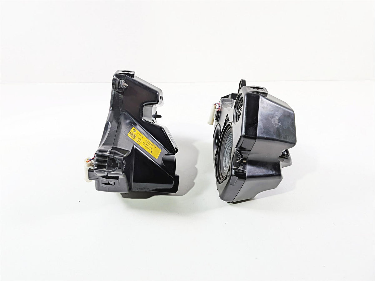 2023 BMW R1250RT RTP K52 Left Right Audio Speaker Set 65138543457 65138543458 {{ shop.shopifyCountryName }} - Mototech271
