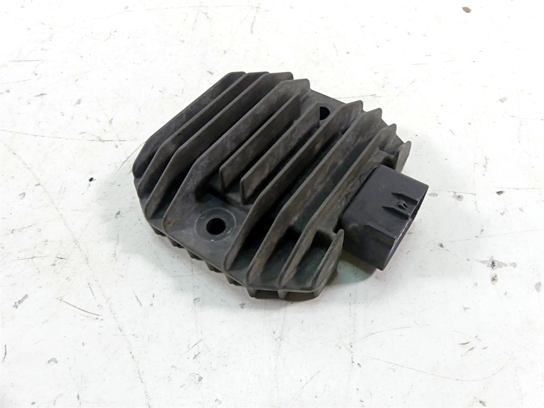 Regulator Rectifier Replacement For Yamaha 5BN-81960-00-00 - Motorcycle Electrical Part