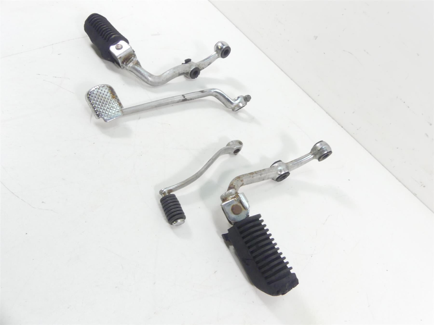 1978 Yamaha XS650 SE Special Front Footpeg Brake & Shift Lever 533-27211-01-93 {{ shop.shopifyCountryName }} - Mototech271
