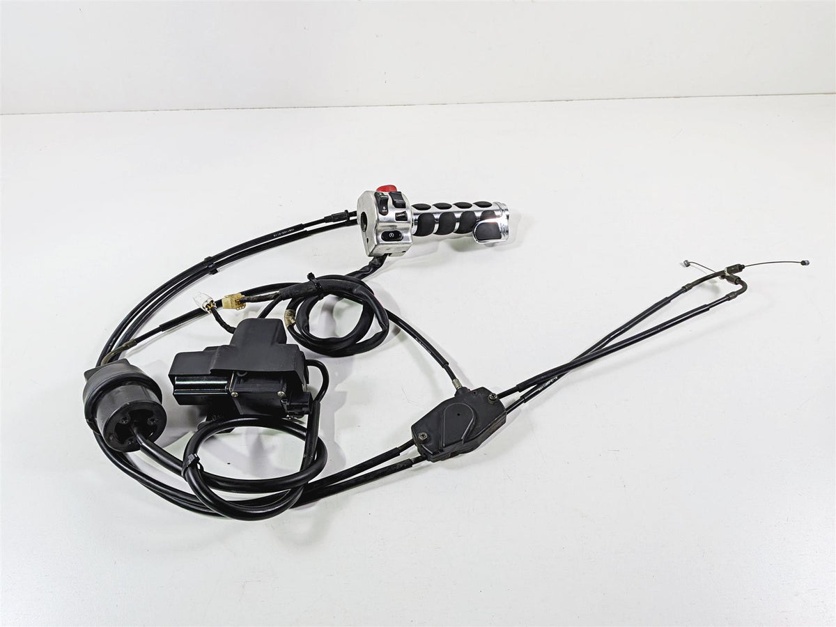 2006 Yamaha XVZ1300 Royal Star Right Hand Cruise Control Switch 1D6-83969-00-00 {{ shop.shopifyCountryName }} - Mototech271