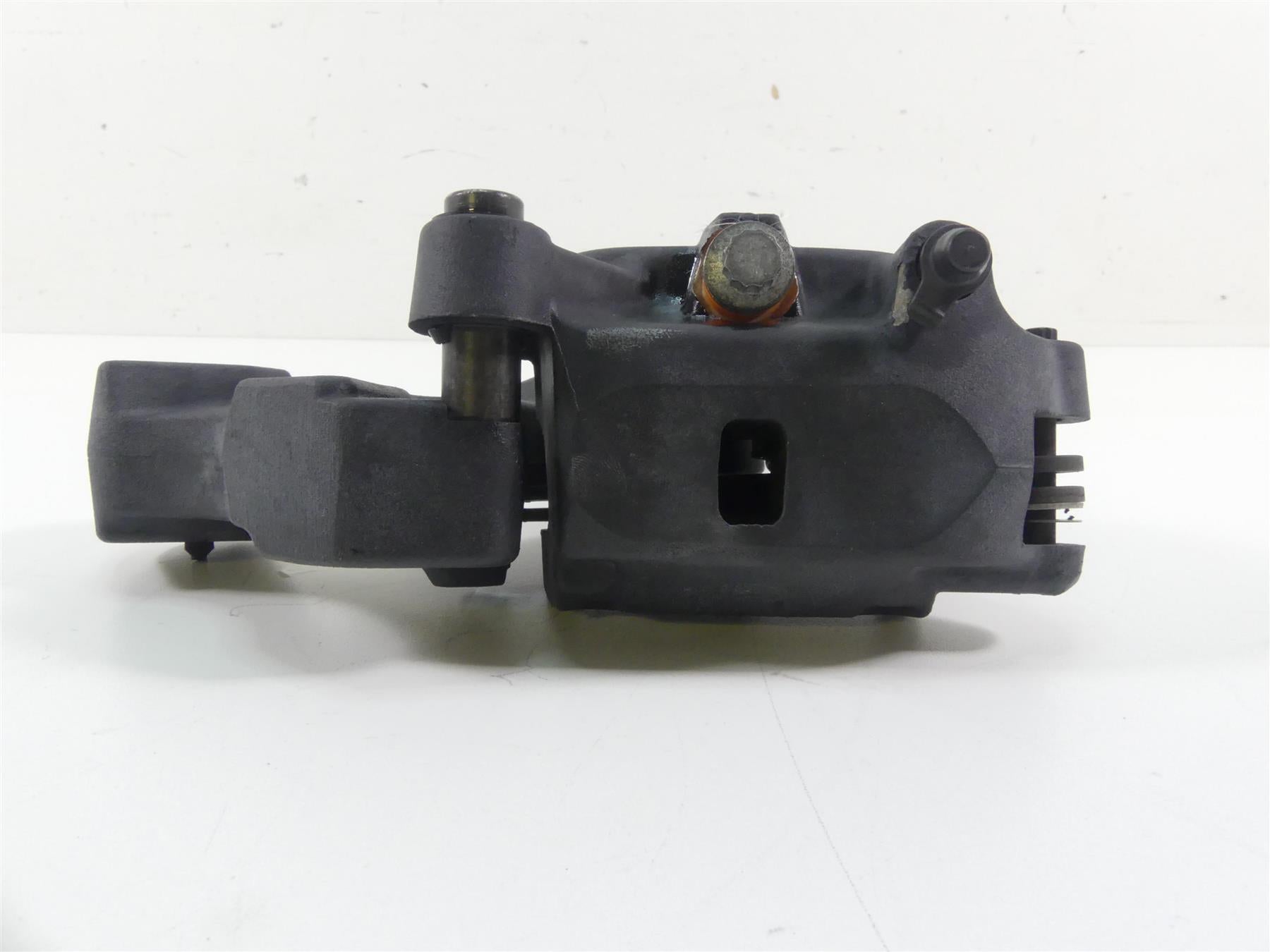 2016 Harley FXDL Dyna Low Rider Rear Brake Caliper - 25mm Axle Bracket 40908-08 {{ shop.shopifyCountryName }} - Mototech271