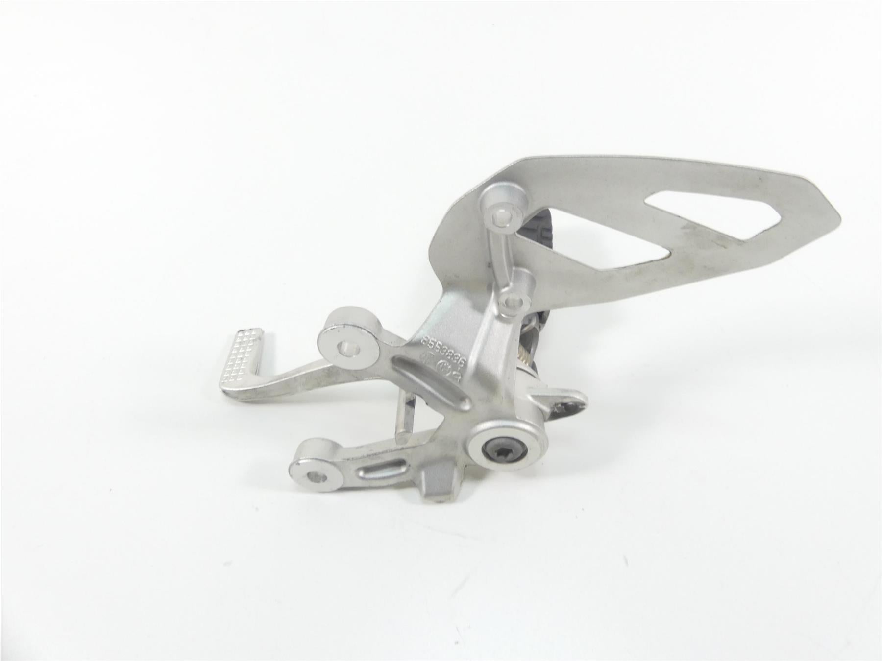 2016 BMW S1000XR K49 Right Rider Footpeg & Brake Pedal 46718553836 46718553839 {{ shop.shopifyCountryName }} - Mototech271