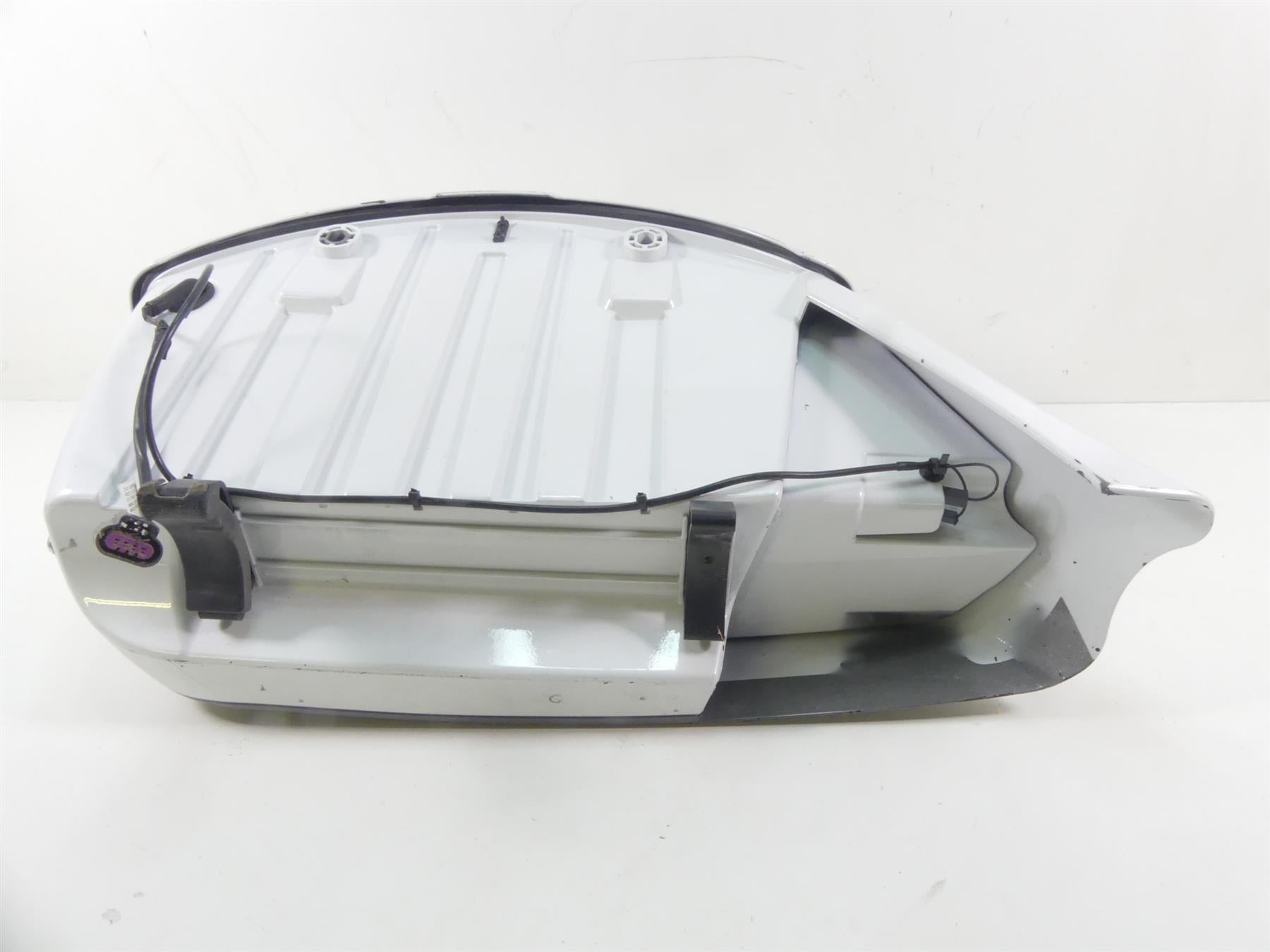 2020 Indian Roadmaster Right Saddlebag Saddle Bag & Actuator Motor 5456386 {{ shop.shopifyCountryName }} - Mototech271