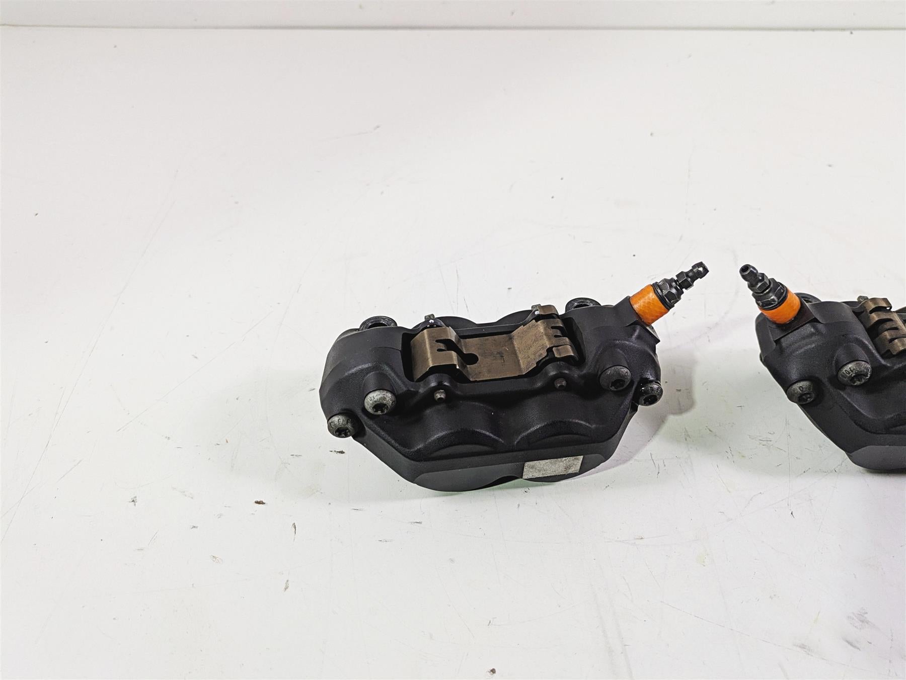 2018 KTM 1290 Super Adv S Brembo Front Brake Caliper 6031301500130 6031301600130 {{ shop.shopifyCountryName }} - Mototech271