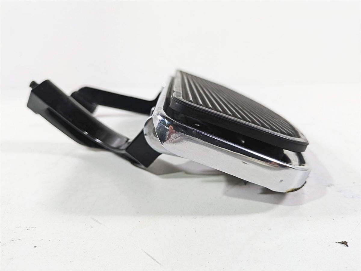 2020 Harley Touring FLHT Electra Glide Right Front Rider Floor Board 50621-06A {{ shop.shopifyCountryName }} - Mototech271