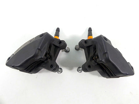 2014 Harley VRSCF Muscle V-Rod Front Brake Caliper Set 44731-08 44732-08 {{ shop.shopifyCountryName }} - Mototech271