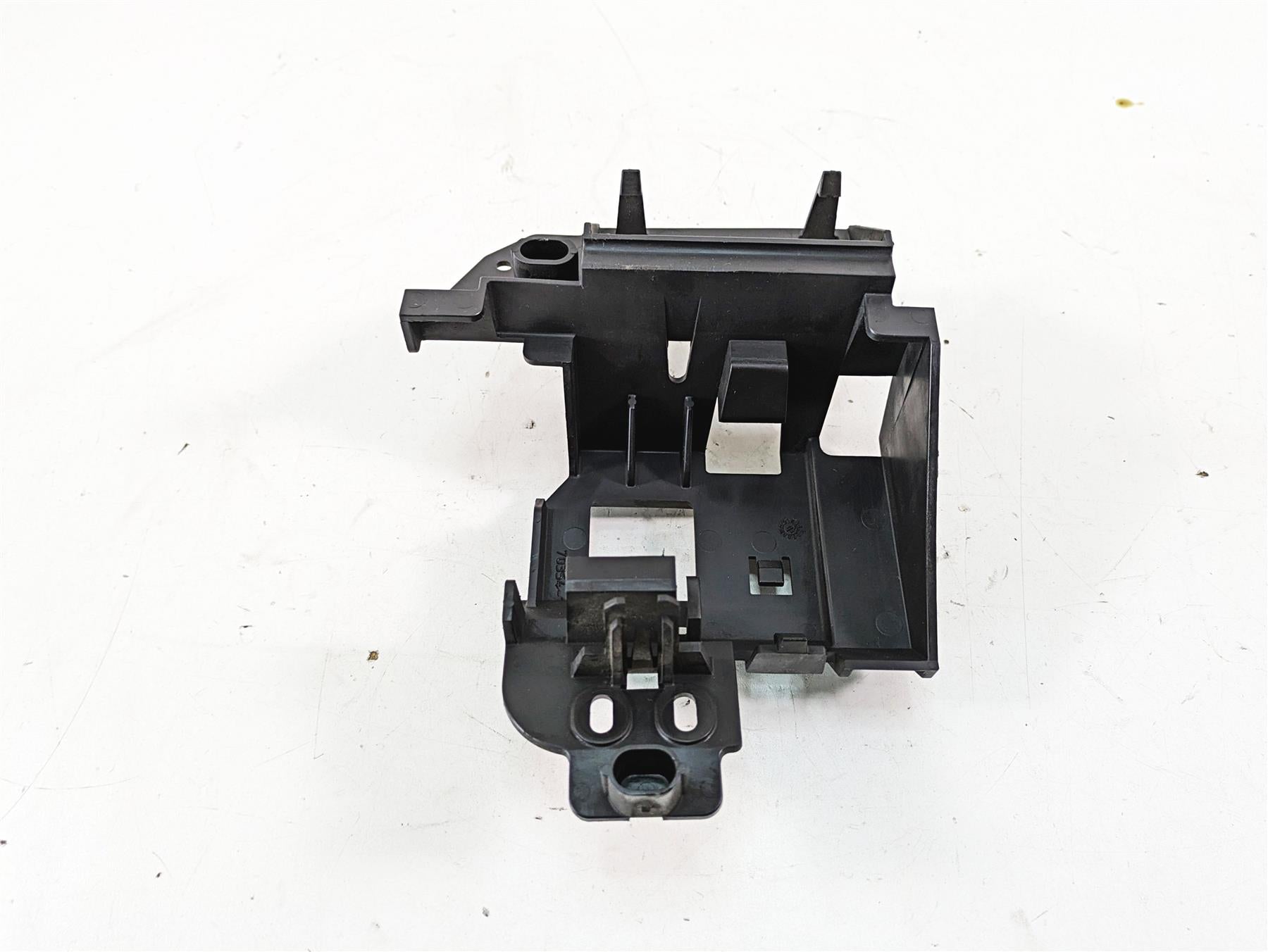 2013 Harley Softail FLSTC Heritage Classic Electrical Parts Holder Stay 70354-11 {{ shop.shopifyCountryName }} - Mototech271