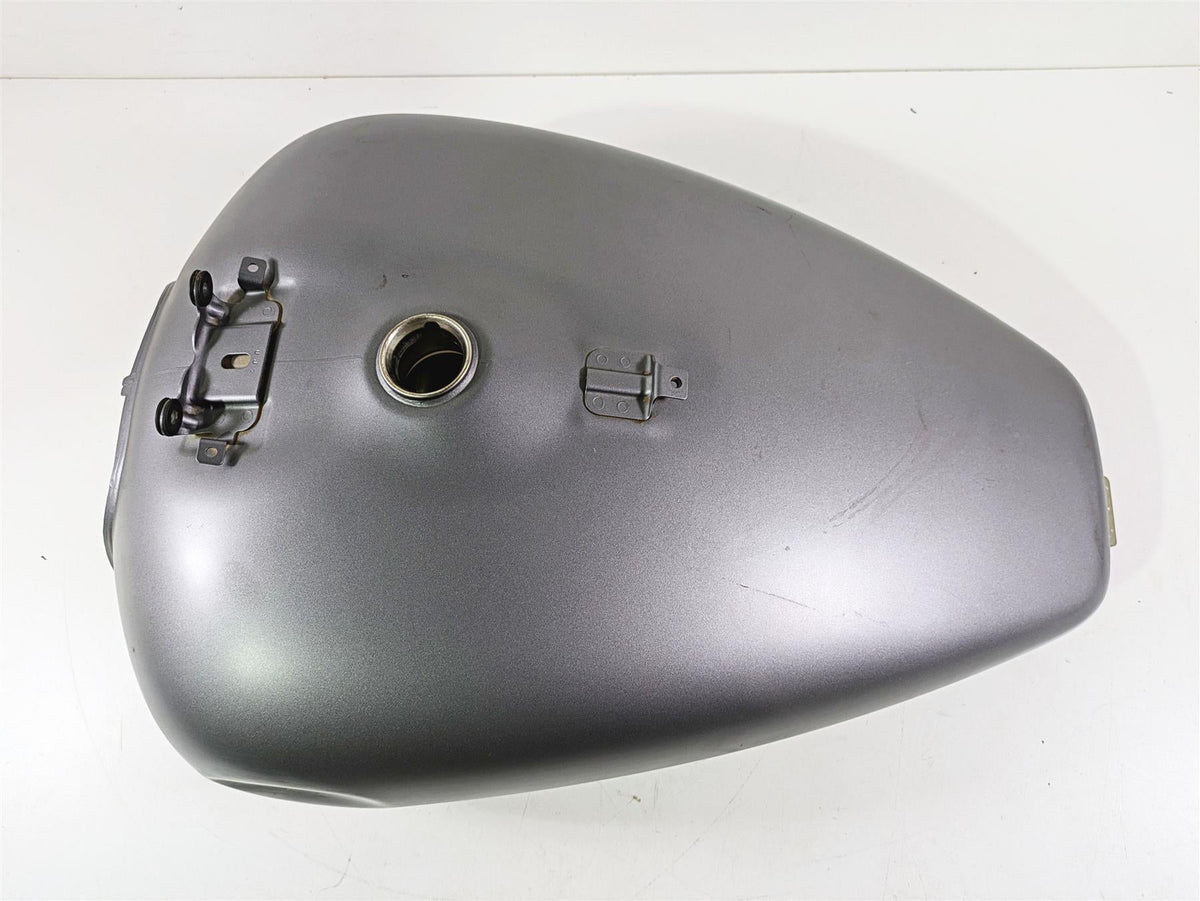 2016 Suzuki M109R VZR1800 Boulevard Fuel Gas Petrol Tank - Dent 49100-48G50 {{ shop.shopifyCountryName }} - Mototech271