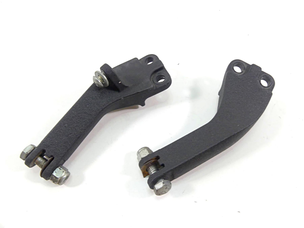 2014 Harley Dyna FXDB Street Bob Rear Passenger Footpeg Mounts 49224-06 49230-06 {{ shop.shopifyCountryName }} - Mototech271