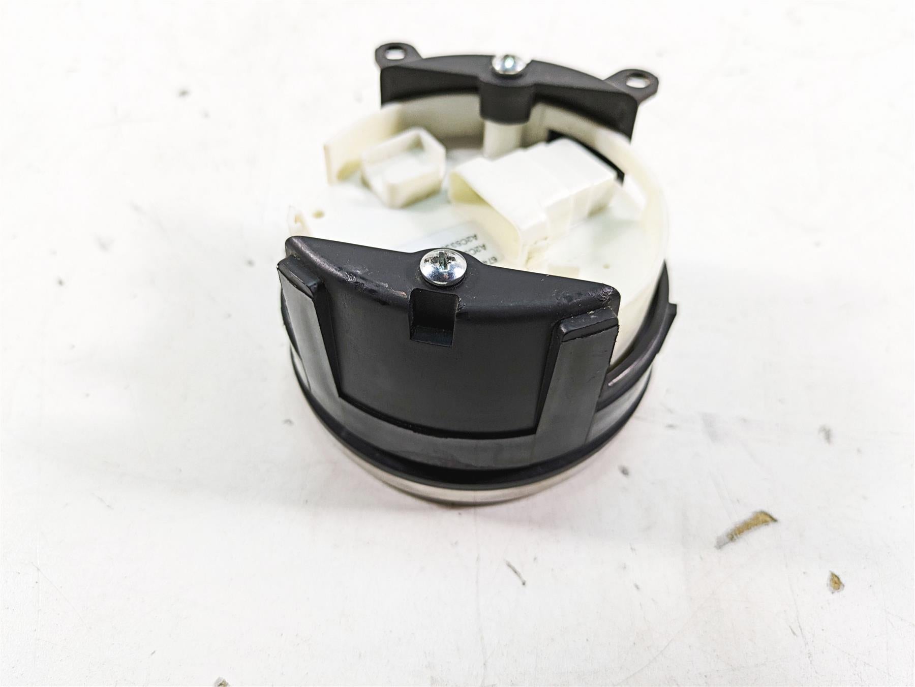 2013 Harley Touring FLHX Street Glide Tachometer Tacho Meter Gauge 67459-04C {{ shop.shopifyCountryName }} - Mototech271