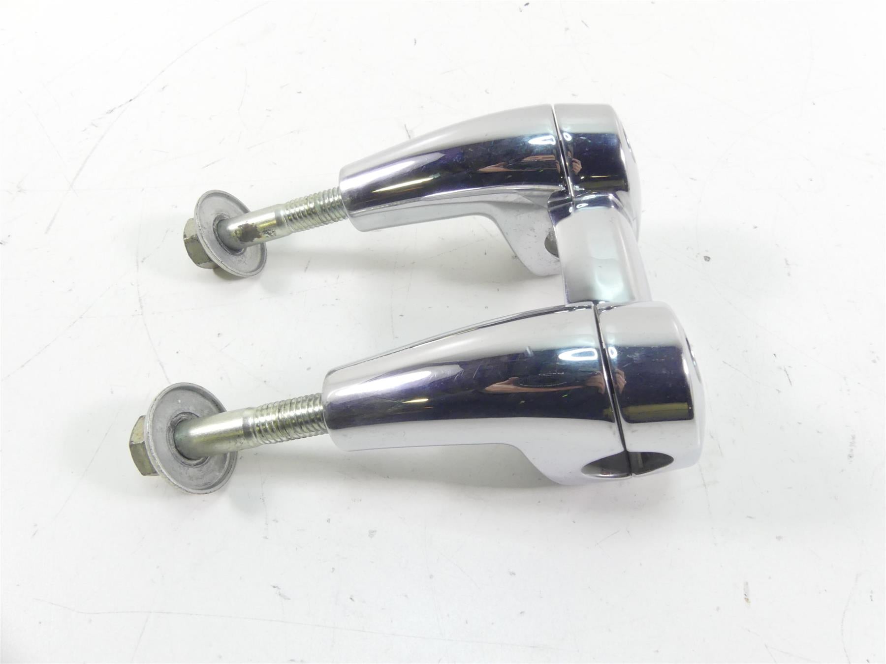 2015 Harley FLD Dyna Switchback Handlebar Chrome Riser Holder Set 55900005 {{ shop.shopifyCountryName }} - Mototech271