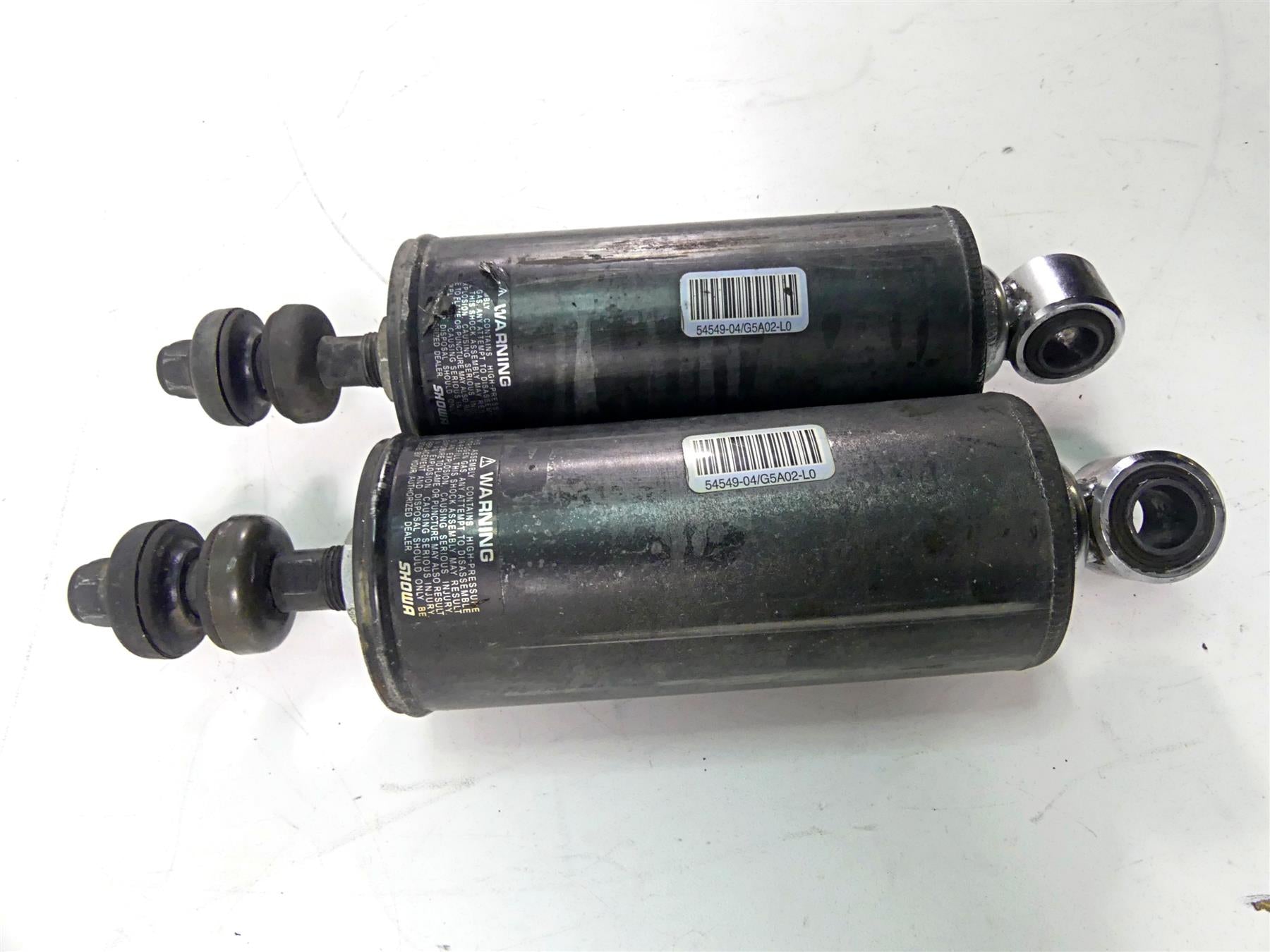 2011 Harley Softail FXS Blackline Straight Rear Showa Suspension Shocks 54549-04 {{ shop.shopifyCountryName }} - Mototech271