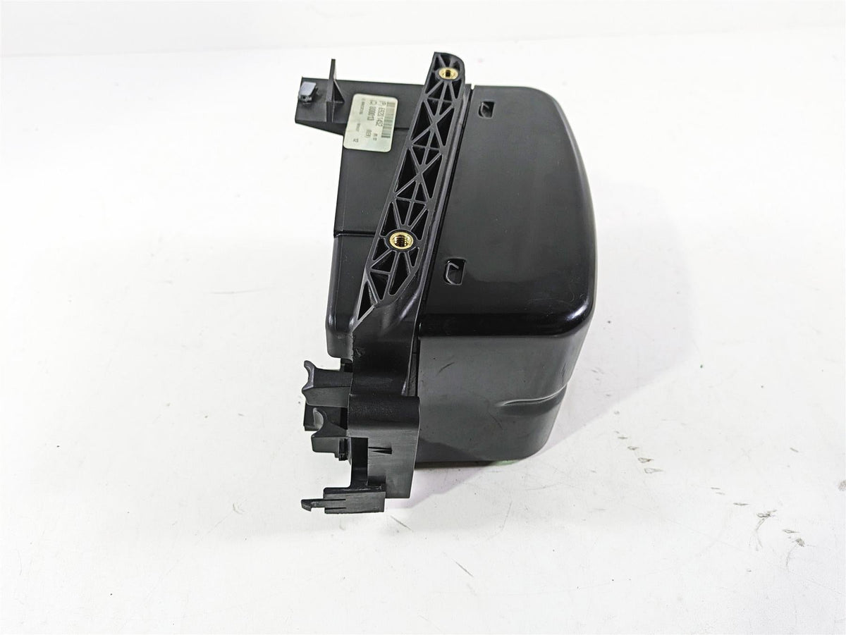 2017 Harley Dyna FXDB Street Bob Electrical Carrier & Black Cover 70367-12 {{ shop.shopifyCountryName }} - Mototech271