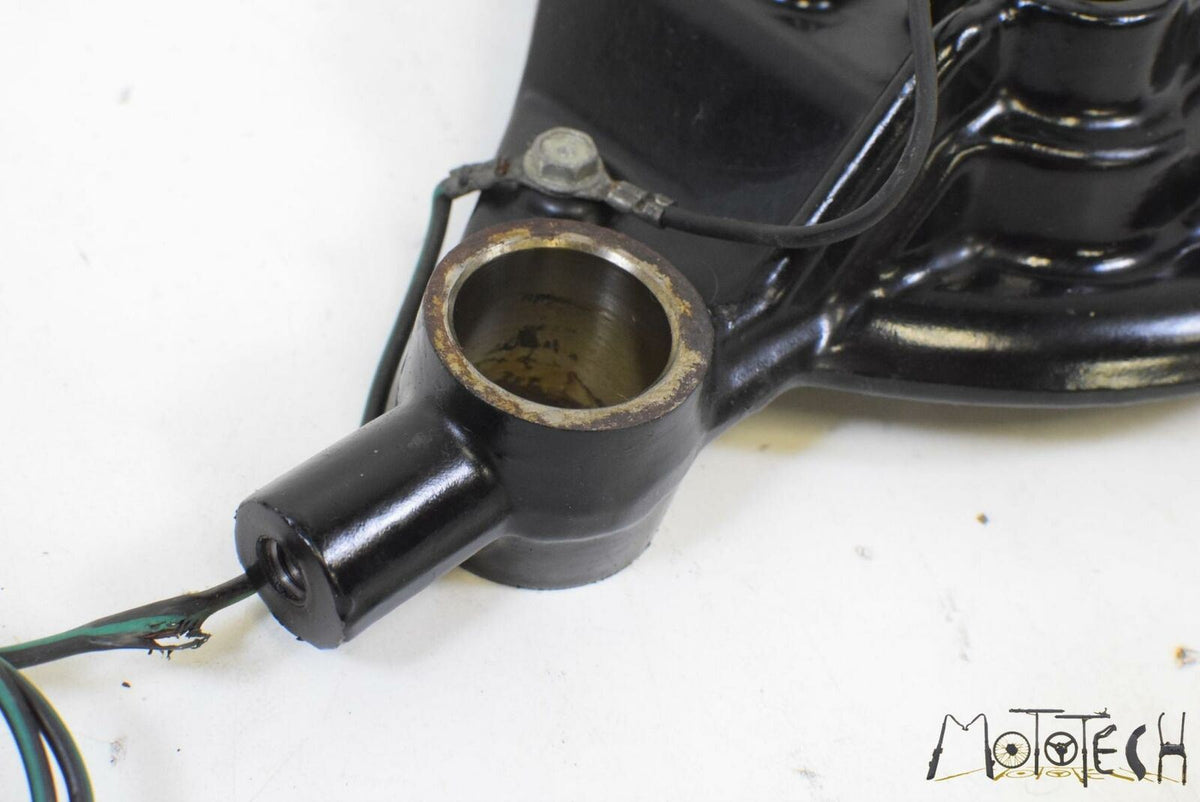 2011 Harley Touring FLTRU Road Glide Ultra Upper Triple Tree Clamp 45435-10 {{ shop.shopifyCountryName }} - Mototech271