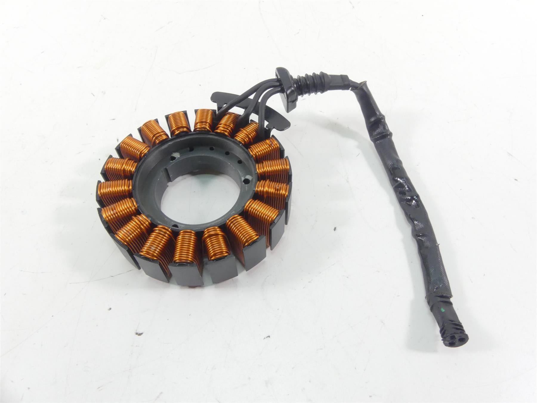 2021 Harley Softail FXBBS 114 Street Bob Stator Alternator Generator 29900042A {{ shop.shopifyCountryName }} - Mototech271