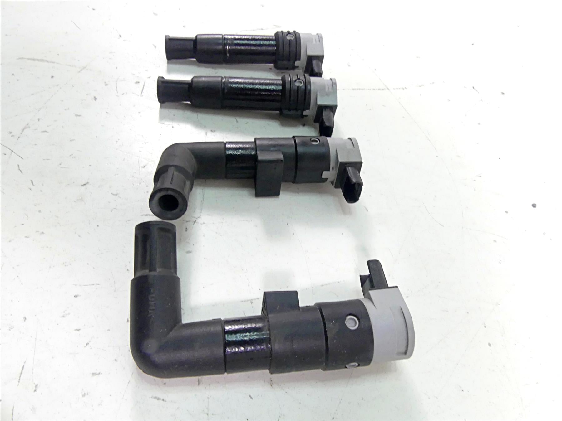 2009 BMW R1200 GS K25 Ignition Coil Stick Coils Set 12137715847 12137715857 {{ shop.shopifyCountryName }} - Mototech271