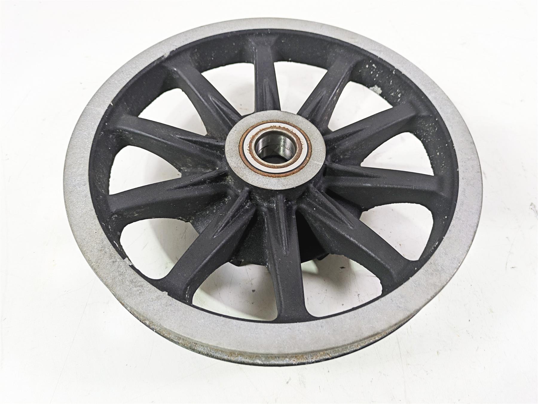 2018 Indian Chieftain Limited Rear Drive Belt Pulley 66T 24mm 1333429 {{ shop.shopifyCountryName }} - Mototech271
