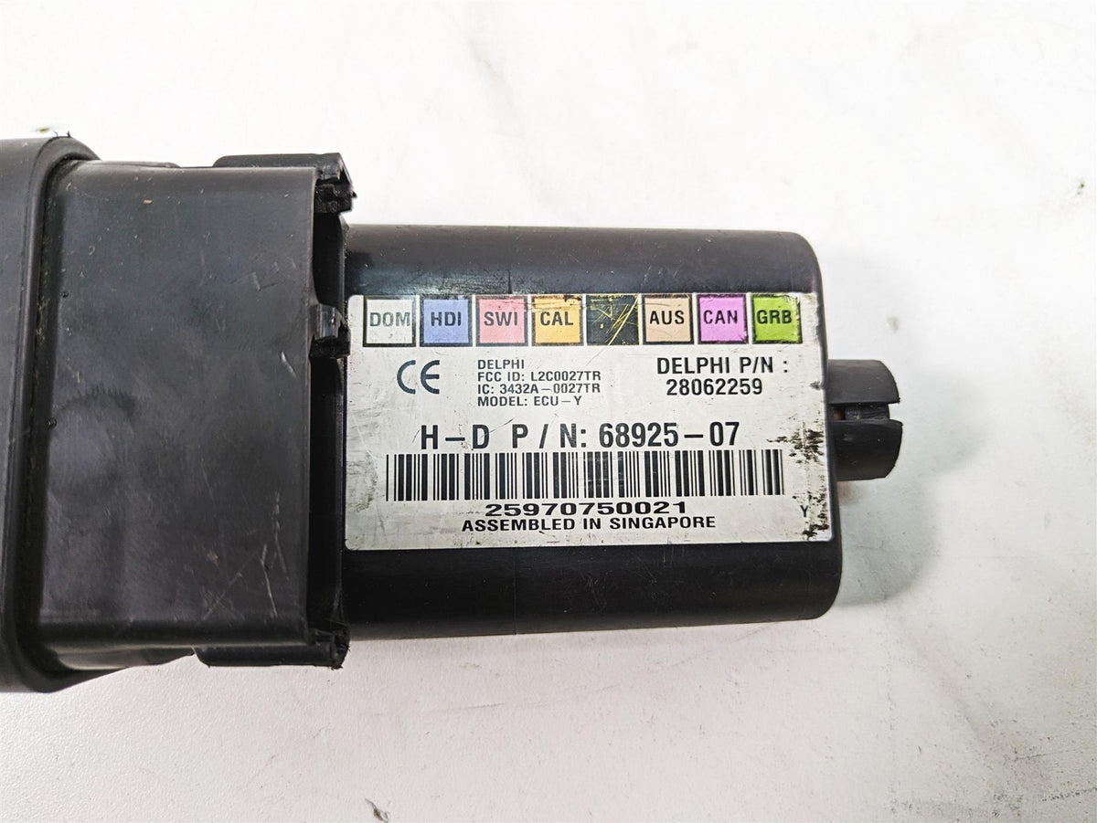 2011 Harley Touring FLTRU Road Glide Tssm Turn Signal Security Module 68925-07 {{ shop.shopifyCountryName }} - Mototech271