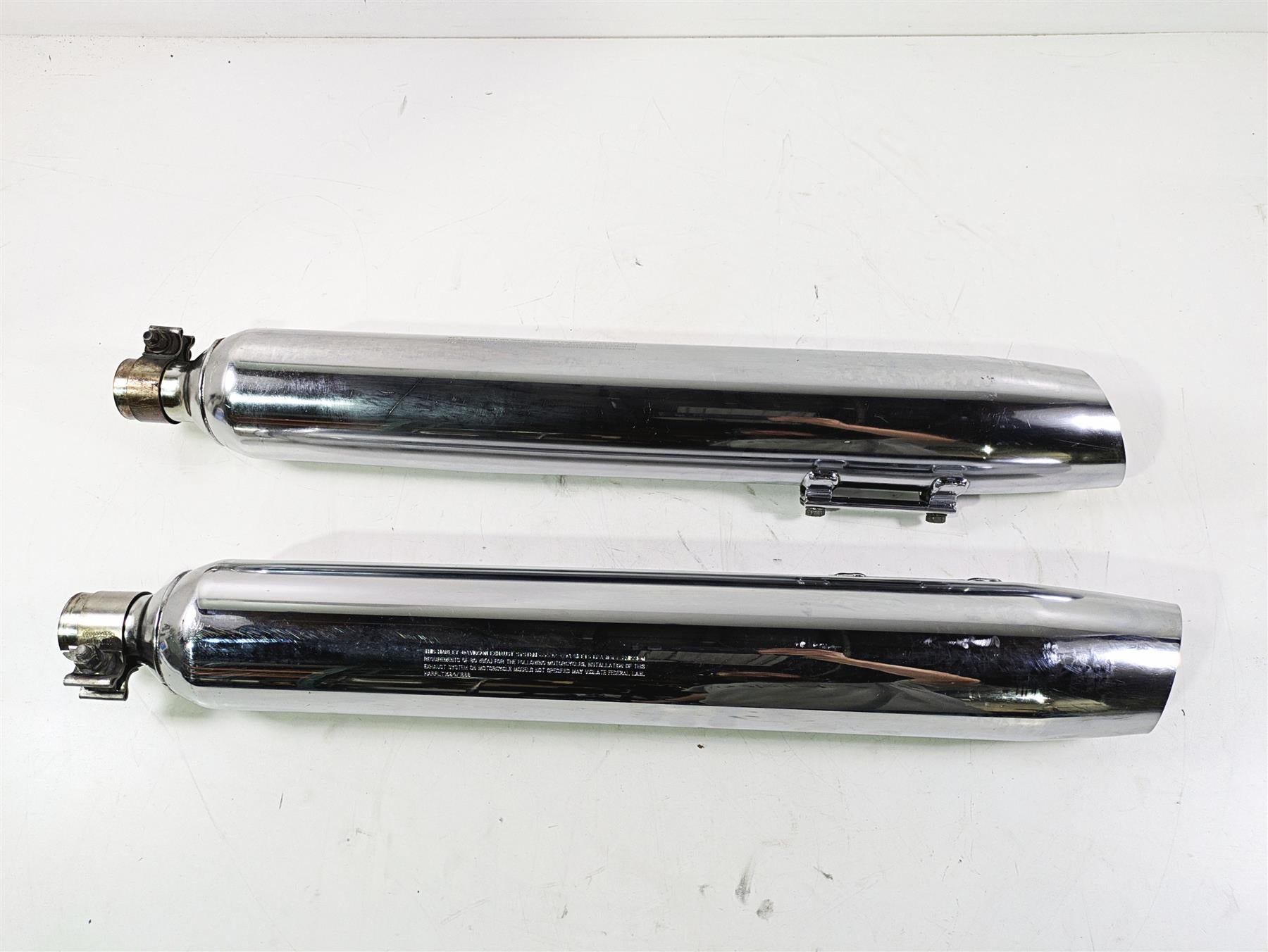 2010 Harley Touring FLHX Street Glide Stock Oem Exhaust Muffler Set 65592-09A {{ shop.shopifyCountryName }} - Mototech271