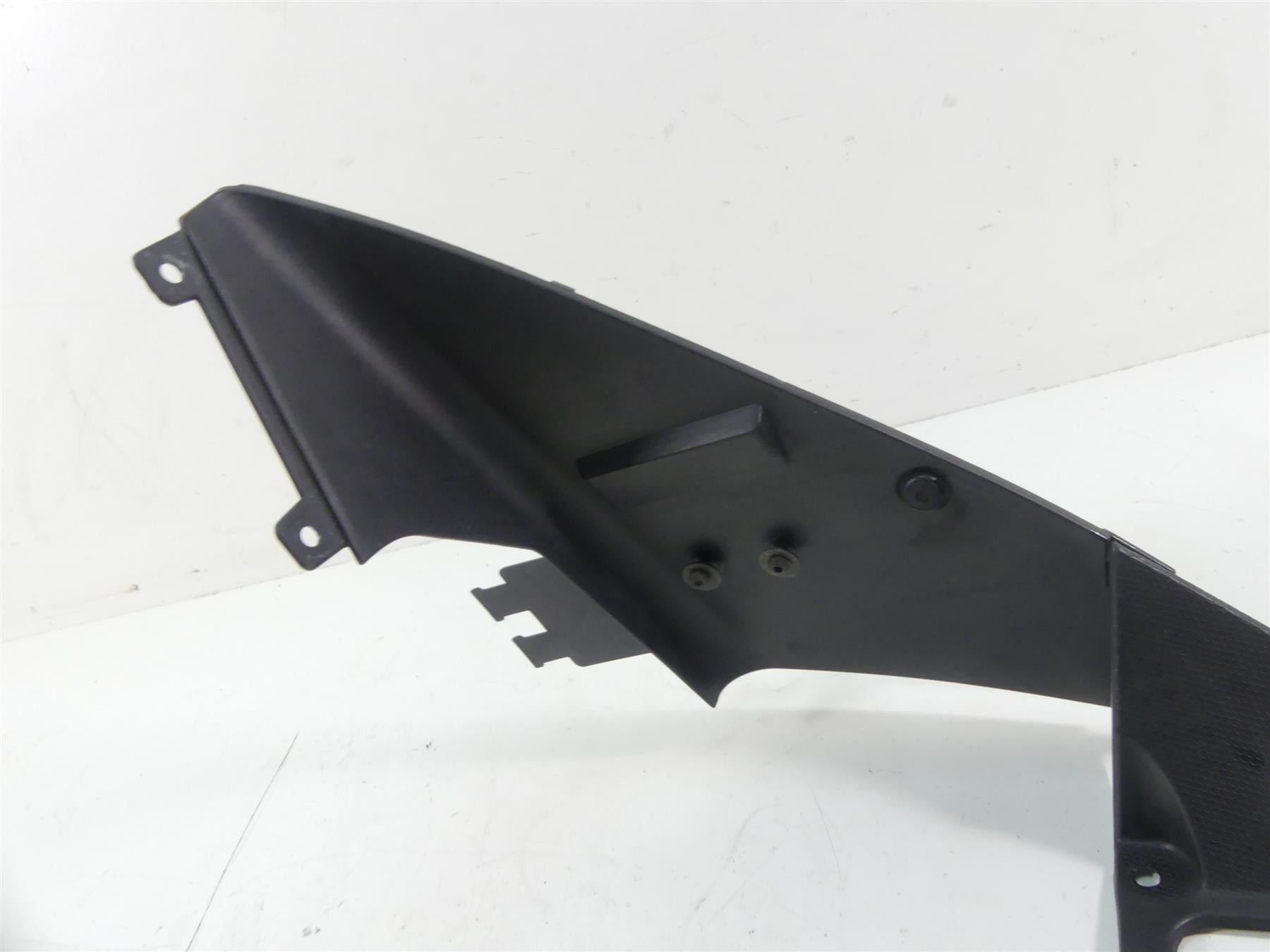 2004 Aprilia RSV1000 R Mille Inner Fairing Oil Cooler Cover 106889 {{ shop.shopifyCountryName }} - Mototech271