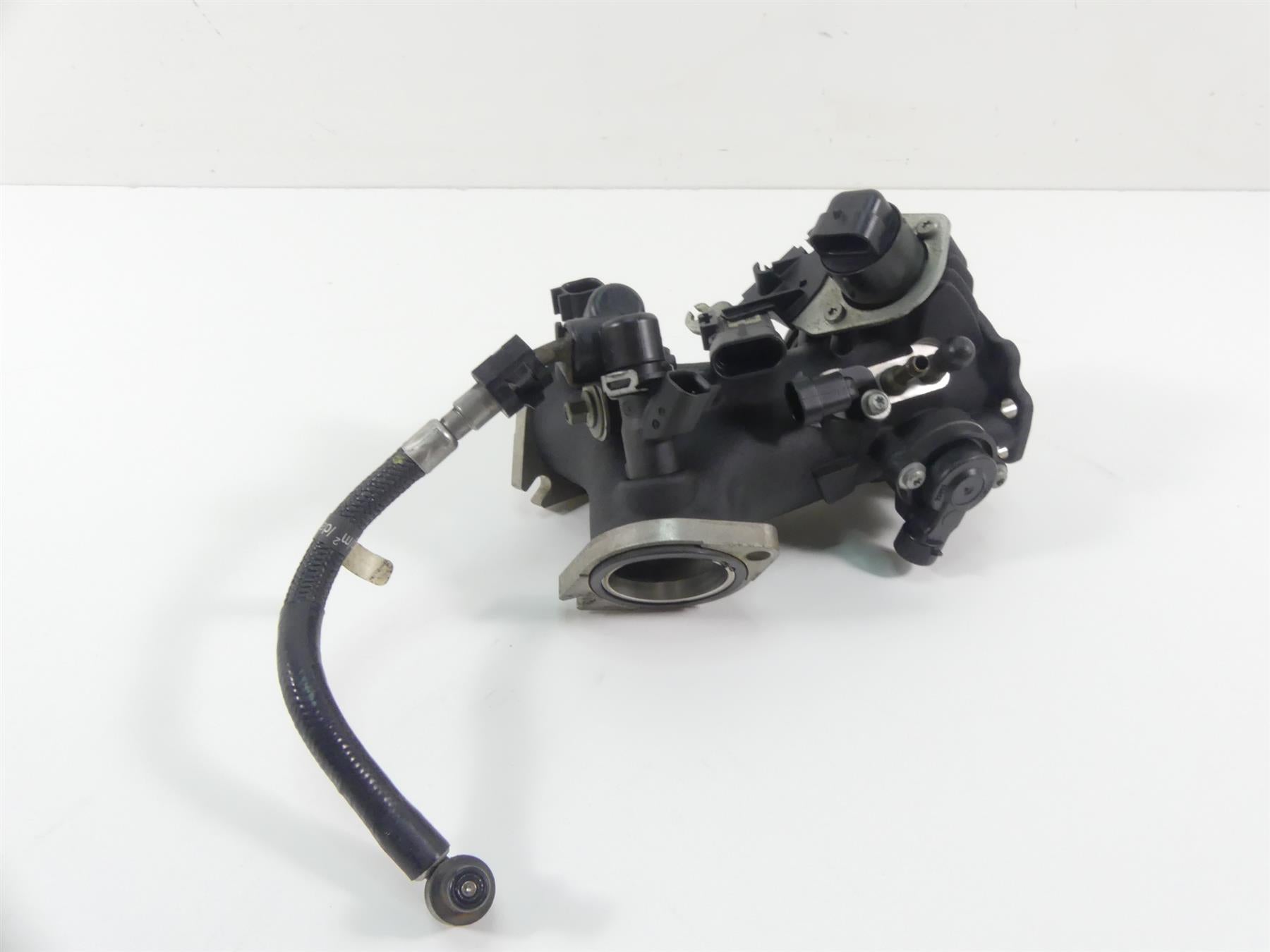 2017 Harley Dyna FXDB Street Bob Throttle Body Fuel Injectors 27708-10 {{ shop.shopifyCountryName }} - Mototech271